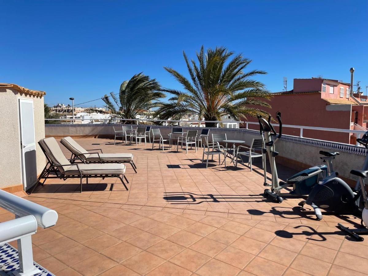 Anna'S Garden Bed & Breakfast Torrevieja Ngoại thất bức ảnh