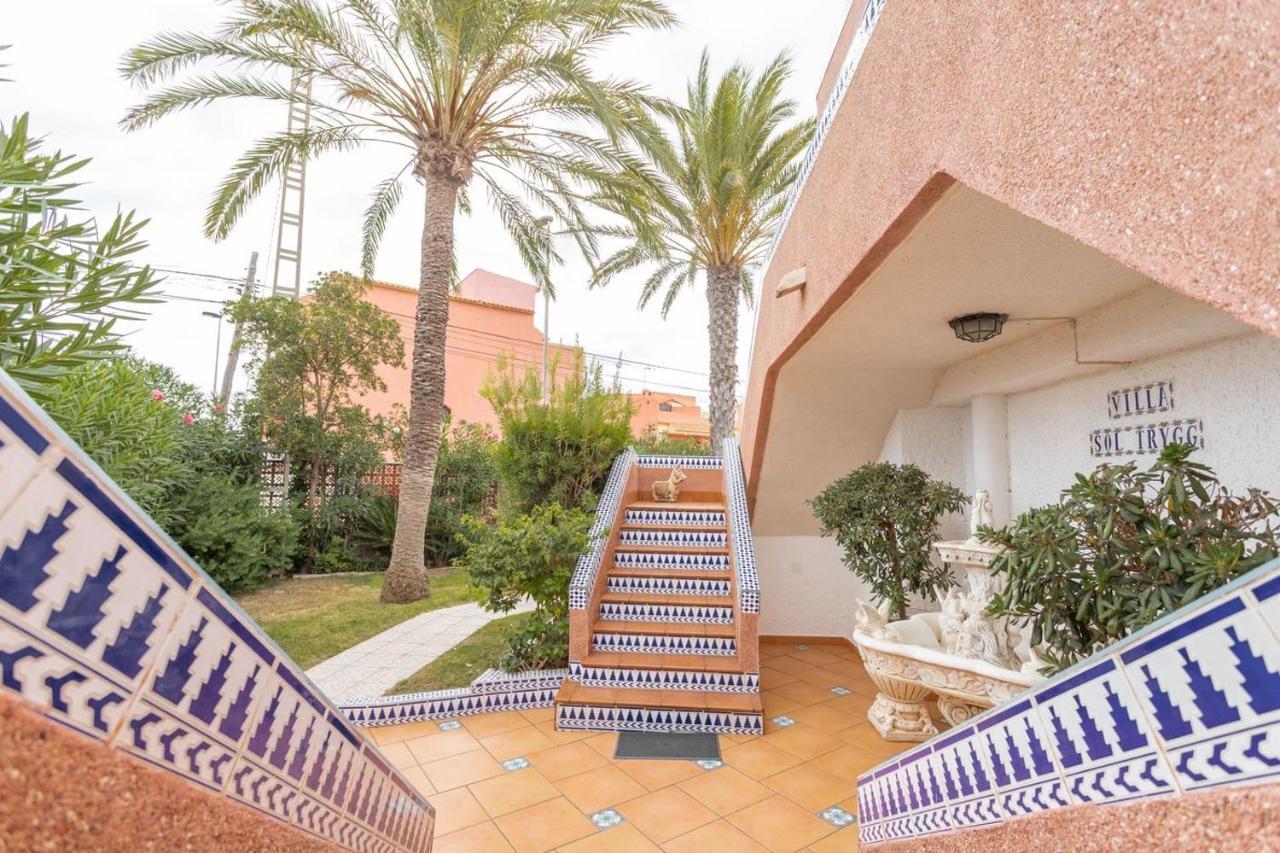 Anna'S Garden Bed & Breakfast Torrevieja Ngoại thất bức ảnh