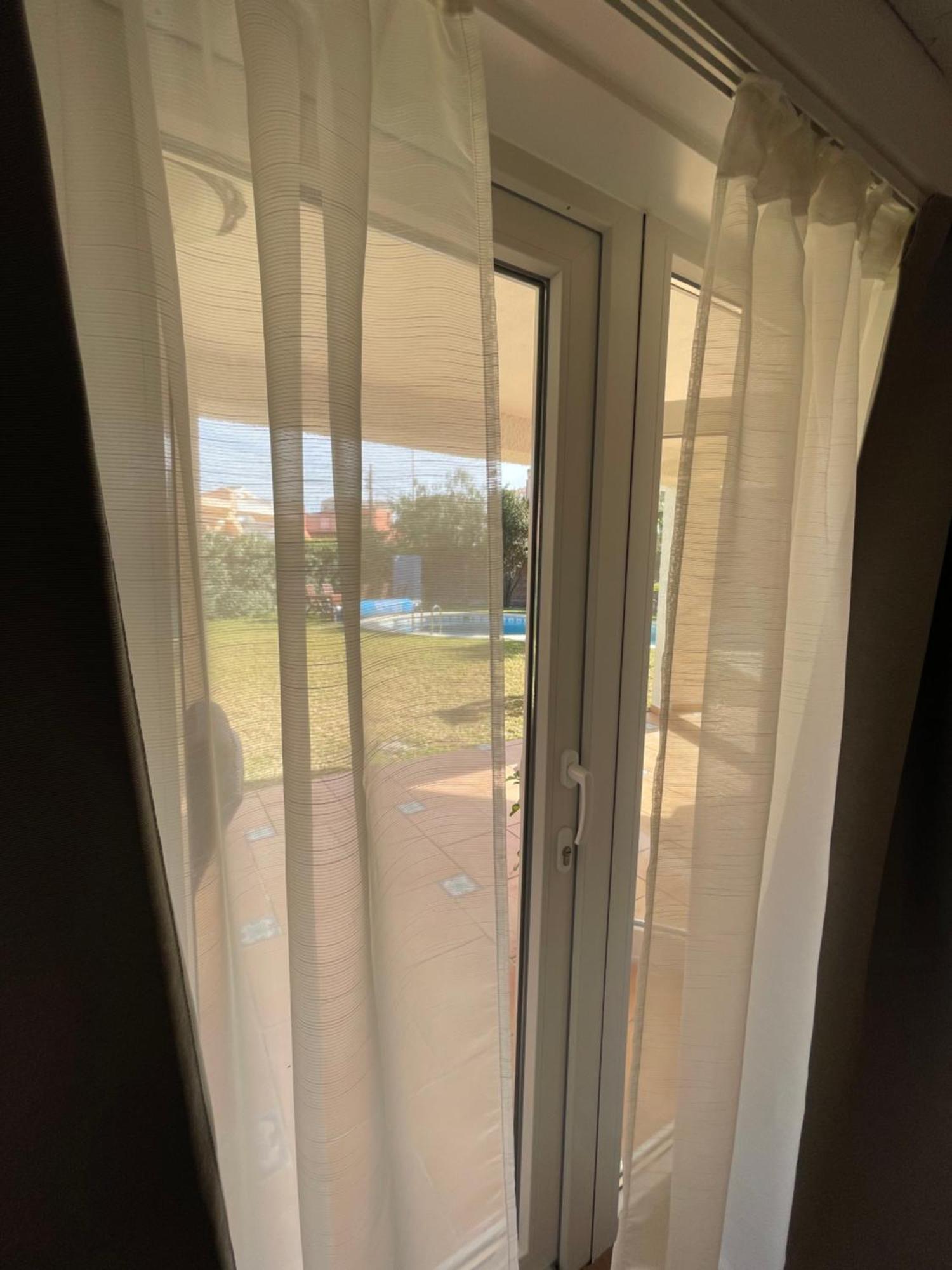 Anna'S Garden Bed & Breakfast Torrevieja Phòng bức ảnh