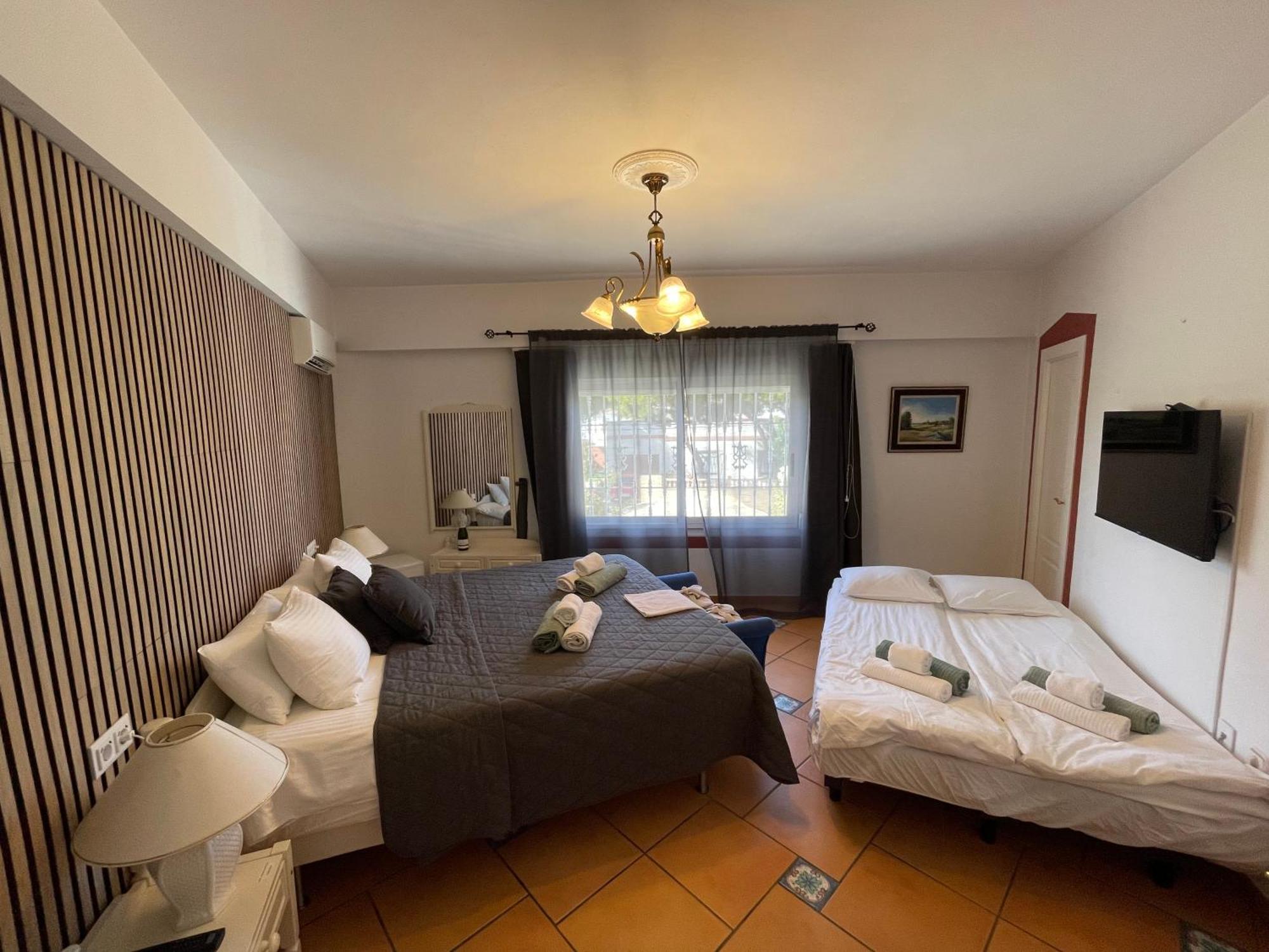 Anna'S Garden Bed & Breakfast Torrevieja Phòng bức ảnh